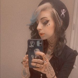 Meet your Posher, Faith